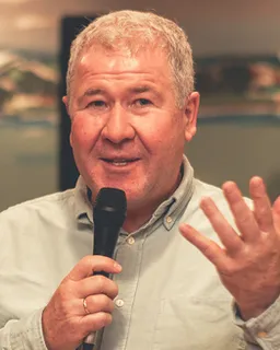 Klaus Straub, Co-Founder & Co-CEO